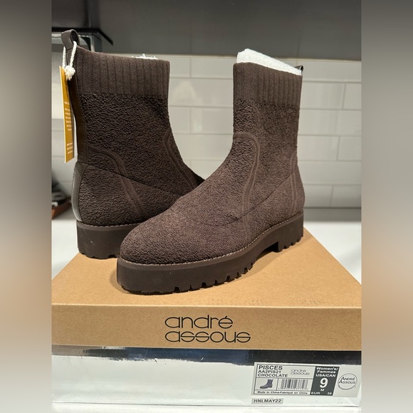 ANDRÉ ASSOUS Pisces Featherweight Bootie $149 (NWT) - Picture 12 of 14